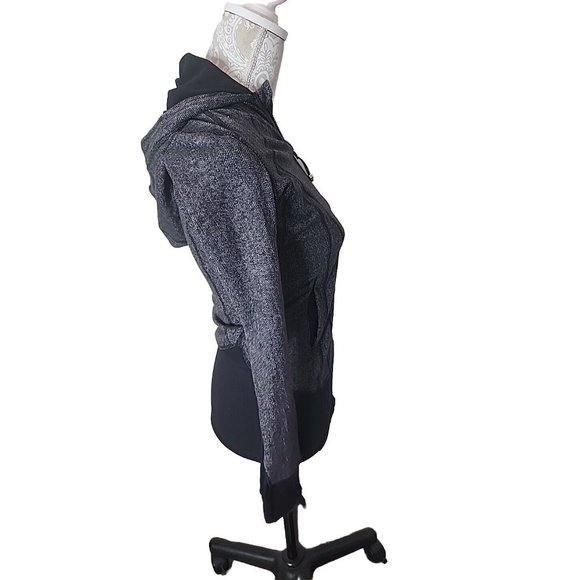 Lululemon Hooded Daily Practice Jacket 6 Heathered Herringbone Zip Pockets - Picture 3 of 9